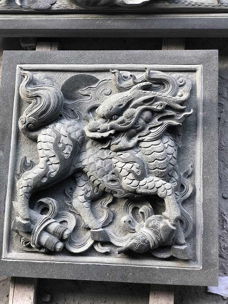 打造優(yōu)雅庭院景觀 石雕影壁墻的魅力與應用